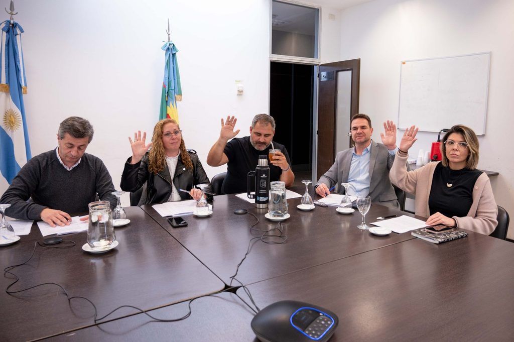 El nombre de un puerto desató una insospechada polémica entre legisladores