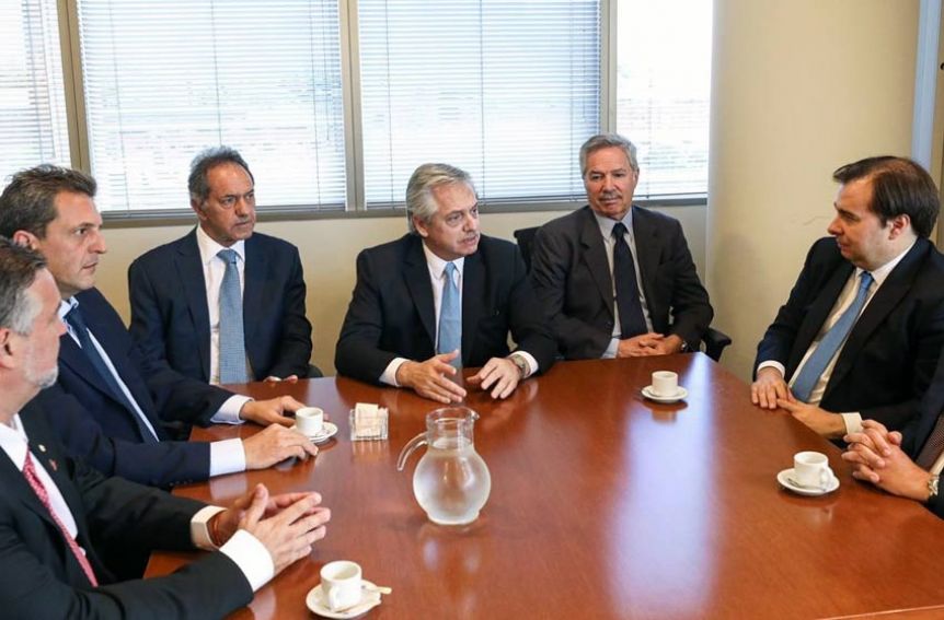 Alberto confirmó a Solá en la Cancillería y a Scioli como embajador en Brasil