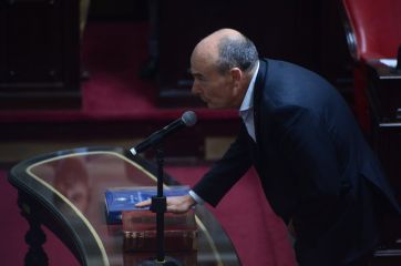 Con un endeudamiento de 67 mil millones y obras para municipios, se aprobó la Ley de Emergencias