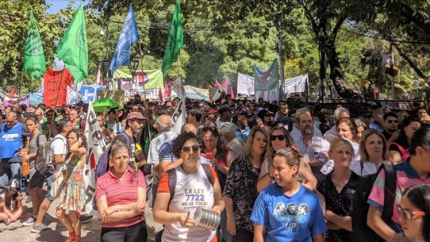 Mendoza sale a la calle contra los abusos de la minería