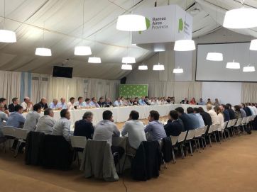 Kicillof con alcaldes opositores: temas de agenda y Ley Impositiva pateada para la semana próxima