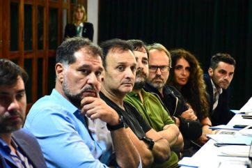 Tarjeta AlimentAR: Arroyo e intendentes oficialistas y opositores coordinaron el lanzamiento del programa