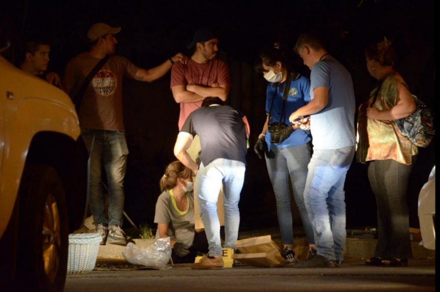 Descuartizó y quemó los restos de su novia embarazada en una parrilla