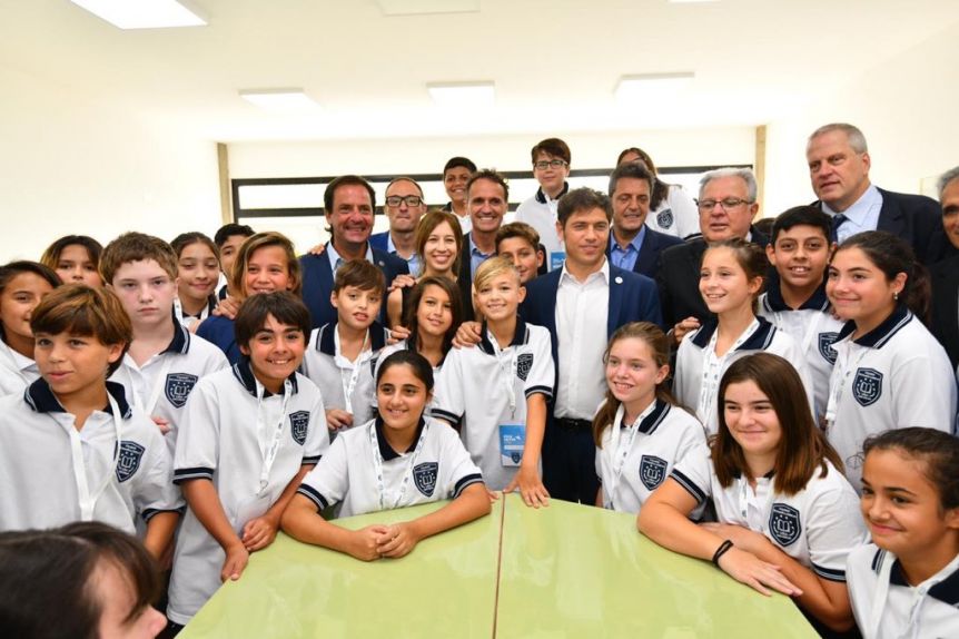 Kicillof inauguró el primer colegio de la UBA en la Provincia
