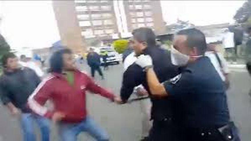 Desafectan a policías por la represión en el frigorífico de Quilmes