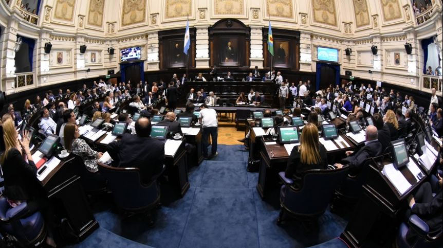 Buscan que la ayuda alimentaria llegue a las universidades