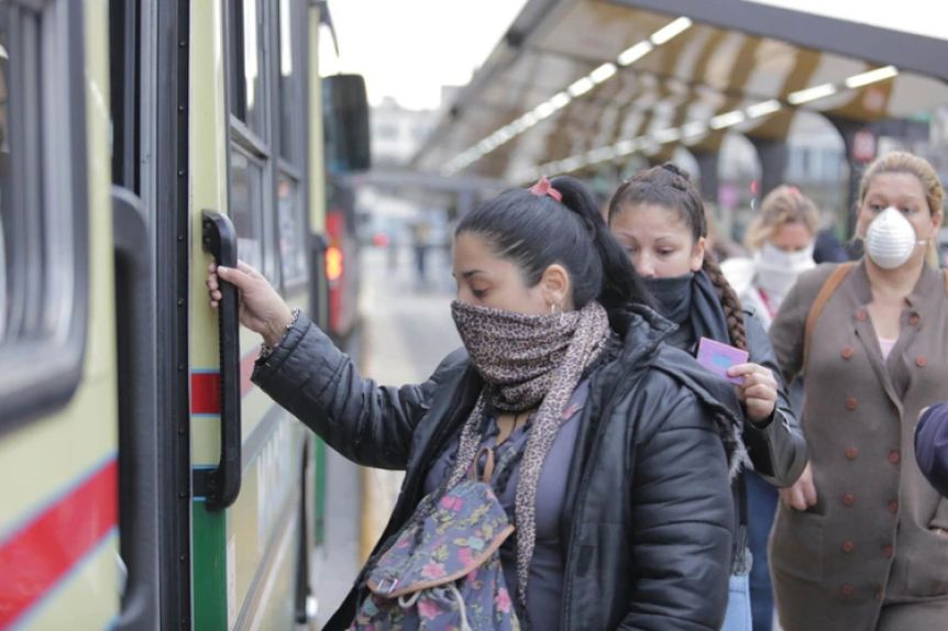 Kicillof pagó y se levantó el paro de transporte en la Provincia