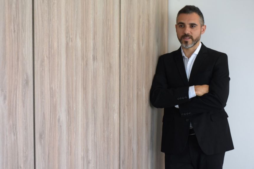 “Es mentira que bajando impuestos a los ricos se genera crecimiento económico”