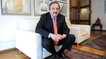 Embajadores: las caras de Alberto en el mundo