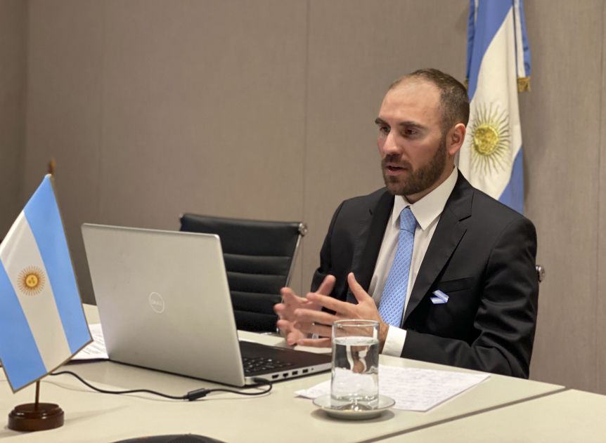 Guzmán adelantó que continuará con la negociación de la deuda