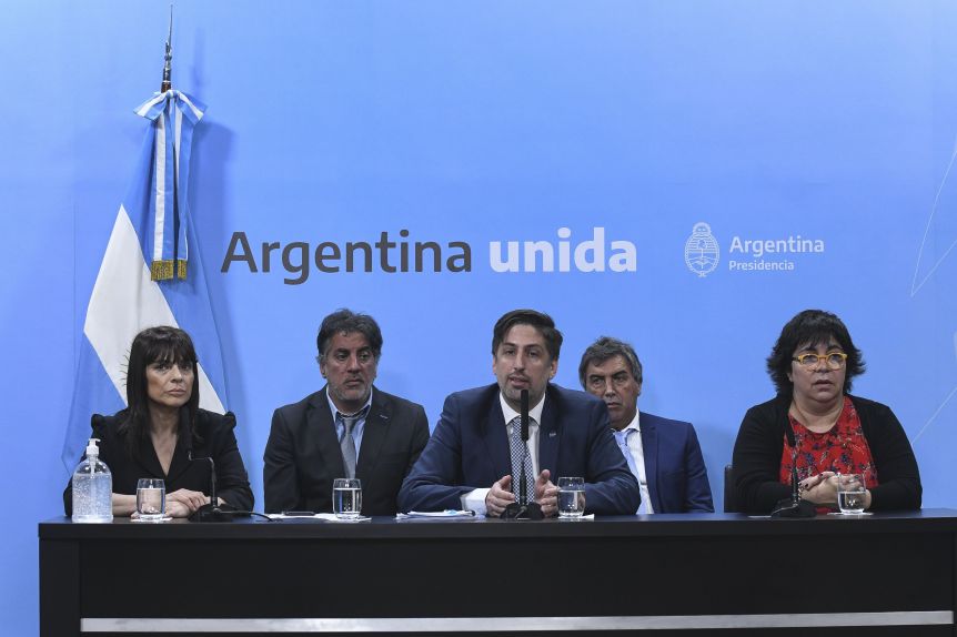 Según una encuesta, los argentinos están conformes con la educación a distancia