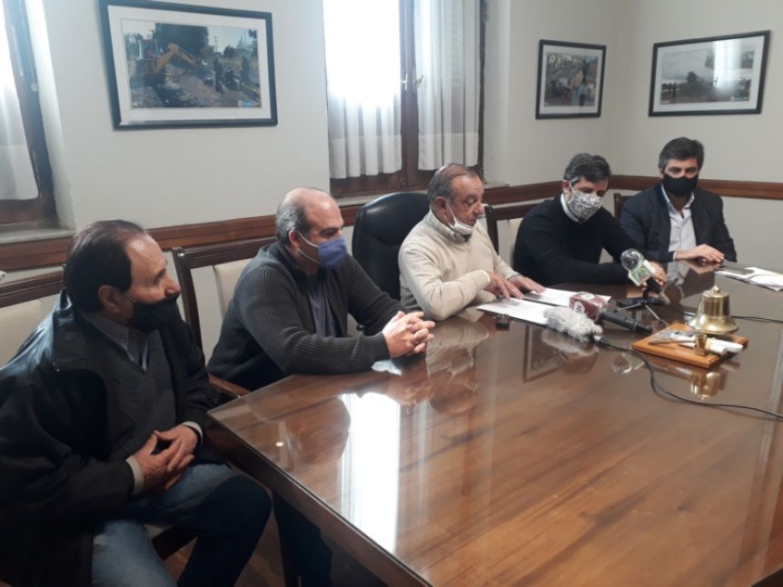 Municipio de la Sexta habilita la apertura de bares y los encuentros familiares