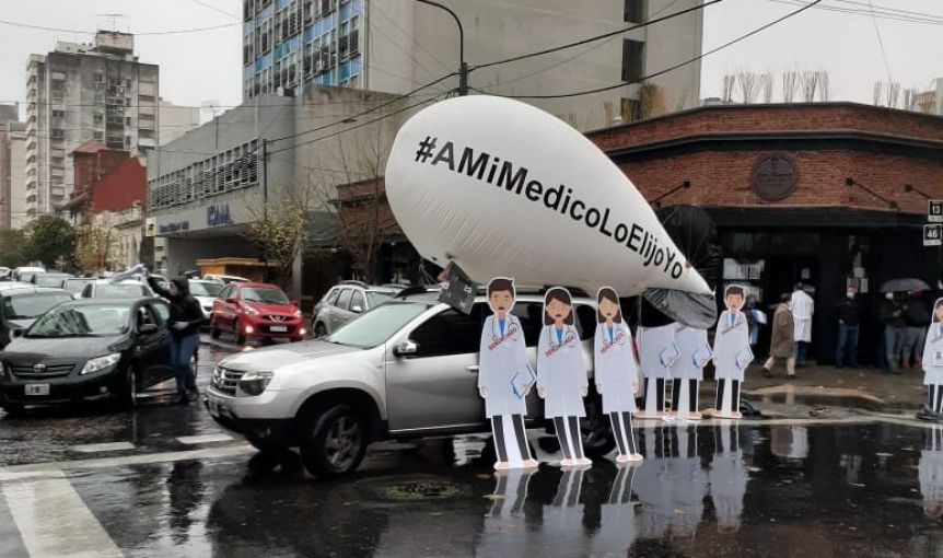 Médicos movilizaron contra la
