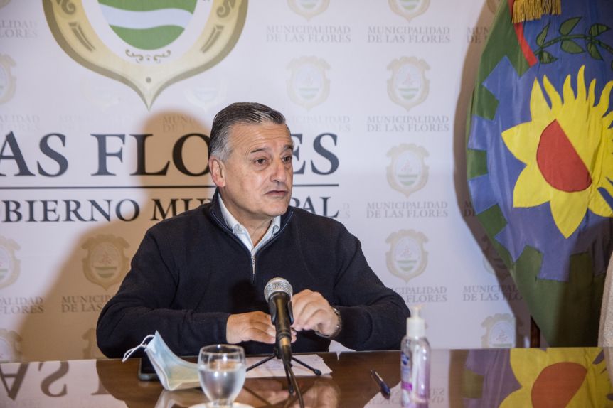 Tres distritos debutan con positivos: primeros casos y retroceso de fase