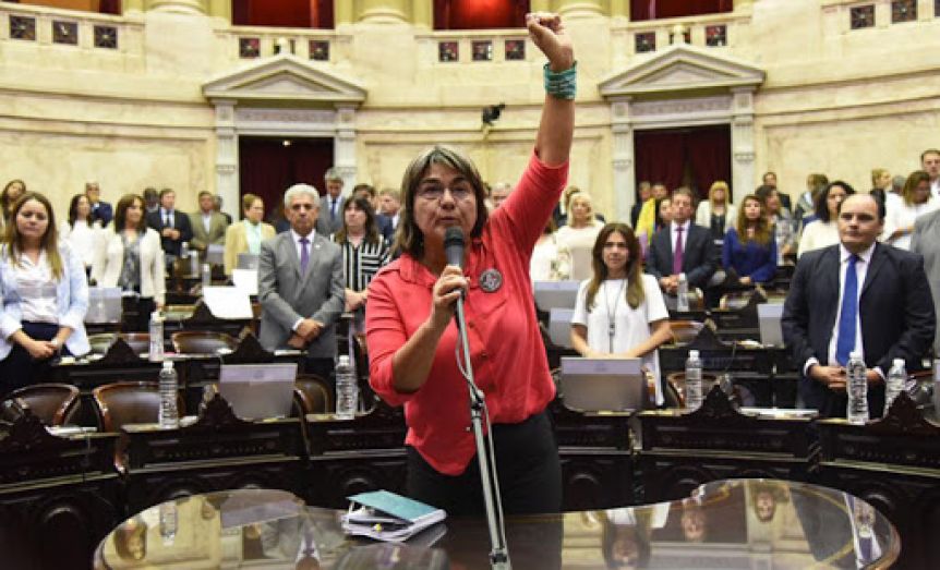 Otra baja en el Congreso: diputada dio positivo por coronavirus