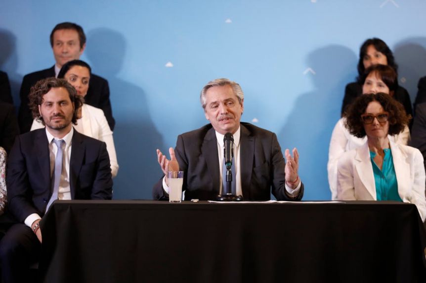 Jefe comunal se hizo eco de los rumores de cambio de gabinete y pidió por uno