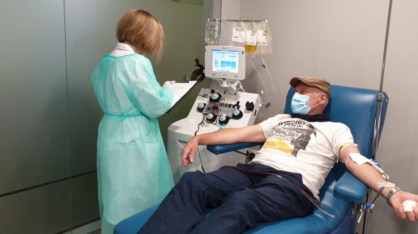Se multiplican las iniciativas municipales para premiar la donación de plasma
