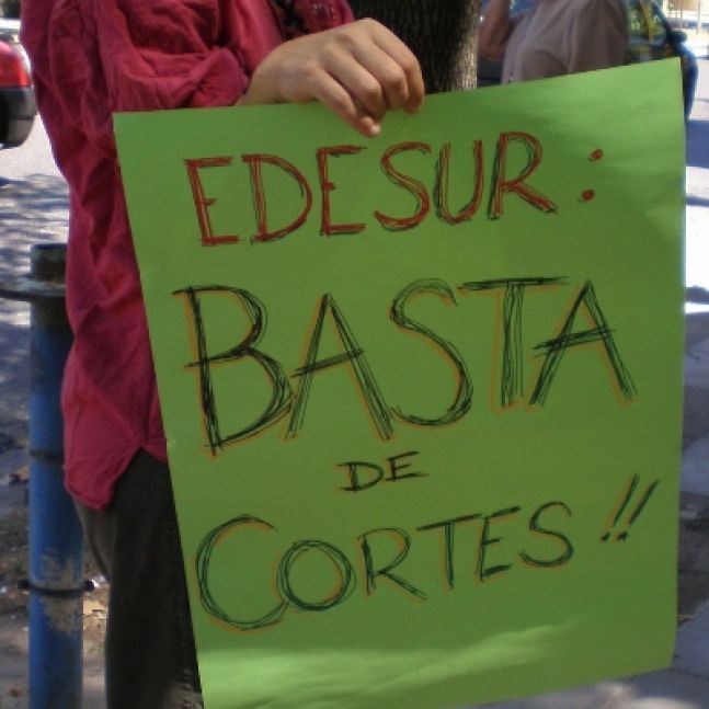 La Defensoría se pliega al pedido de los intendentes contra Edesur y recurre al ENRE