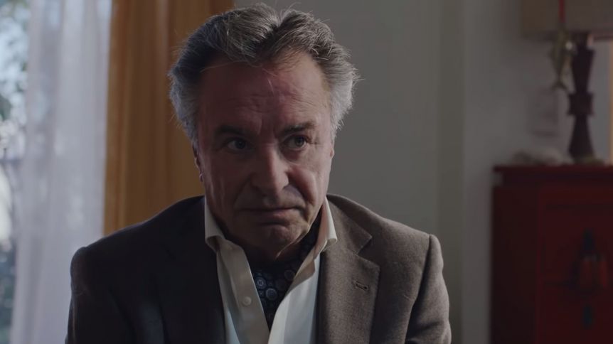 Oscar Martínez indignado con las elecciones política en el país