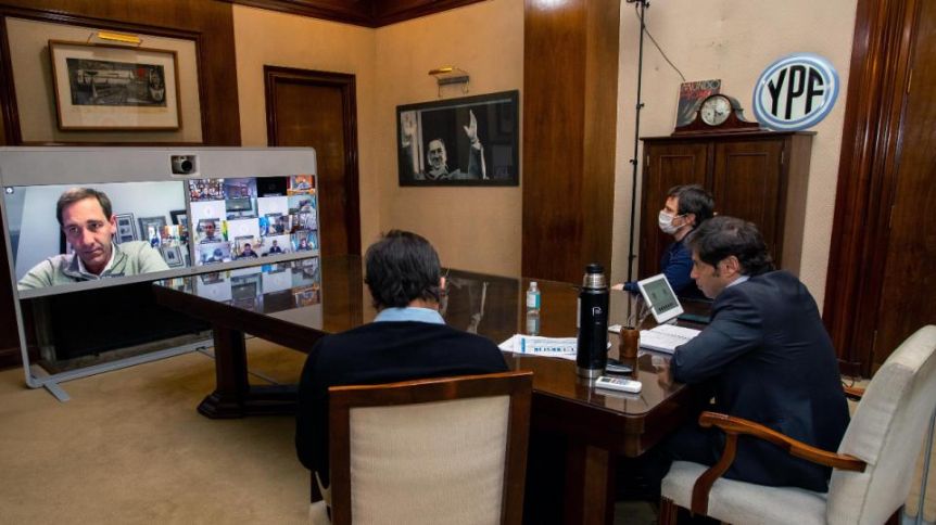 El aumento de casos frenó nuevas aperturas y Kicillof busca el consenso con intendentes para el aislamiento
