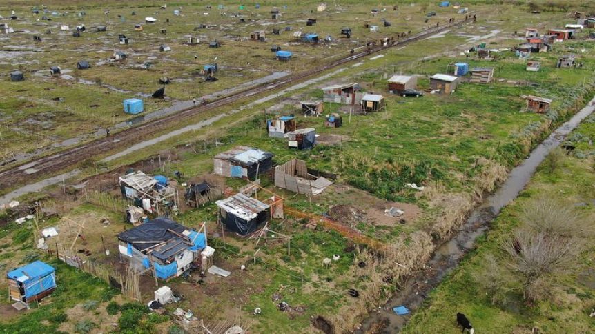Provincia se mueve contrarreloj en una jornada clave por el futuro de la toma de terrenos en Guernica