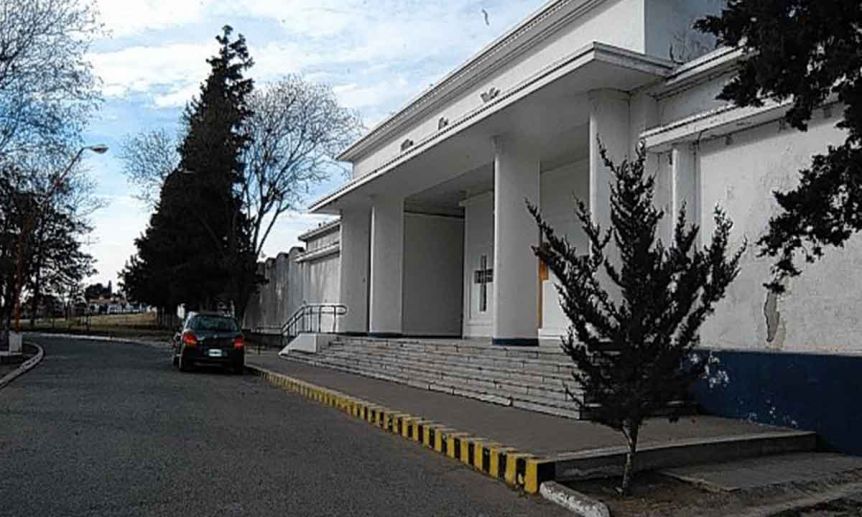 Funebrero por un día: jefe comunal trasladó en persona un cadaver