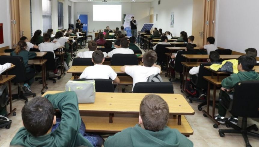 La oposición presiona con la infraestructura y protocolos sanitarios en escuelas