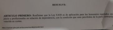 El funcionario que cobró honorarios aclara que 