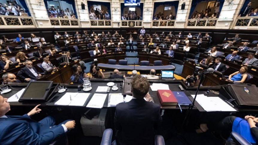 Cambios en la Legislatura por interna massista