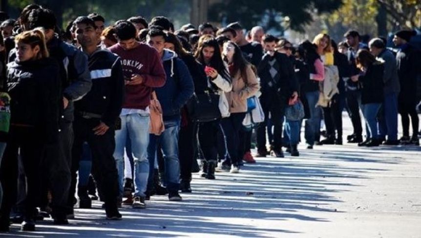 La desocupación bajó al 11,7% en el tercer trimestre de 2020