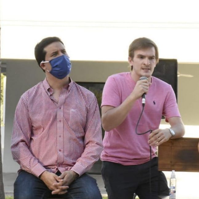 Interna UCR: Abad recibió el apoyo de la Juventud Radical
