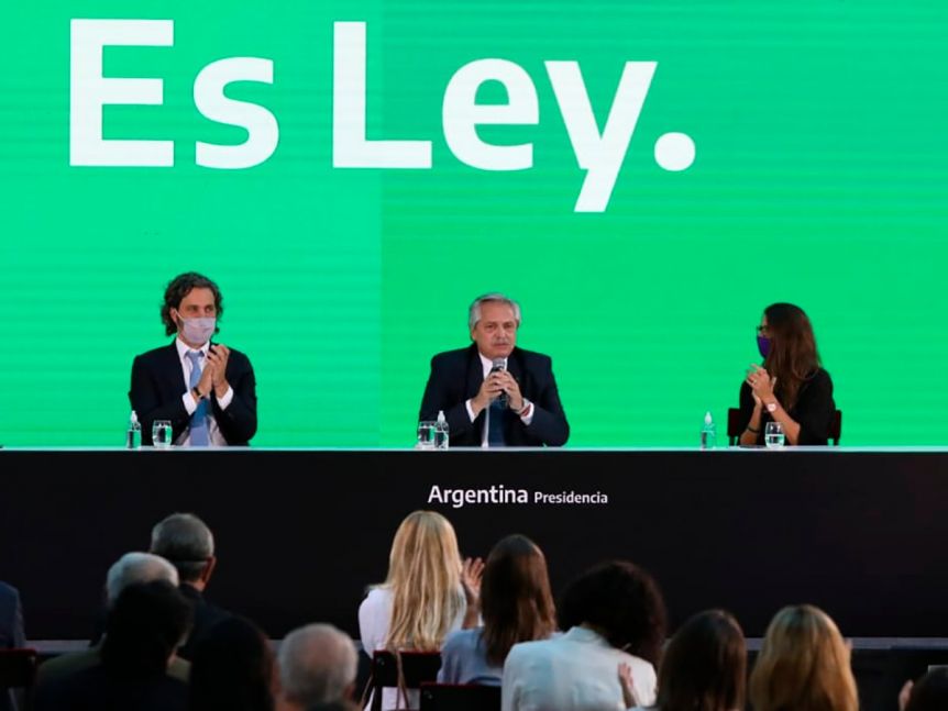 El Gobierno promulgó la ley de Interrupción Voluntaria del Embarazo