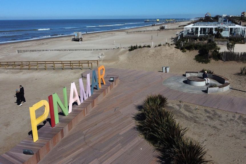 Calor y muchos visitantes, mala combinación para Pinamar: graves problemas con el agua