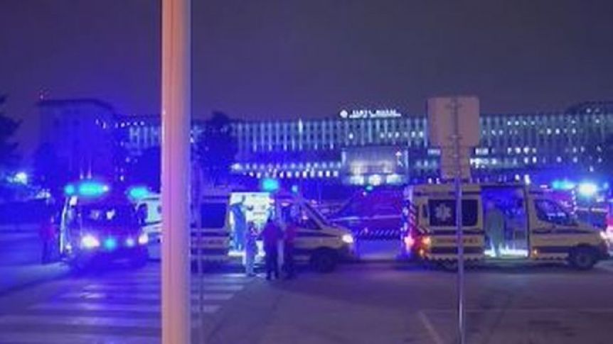 En Portugal los hospitales están saturados y atienden a los pacientes con Covid en las ambulancias