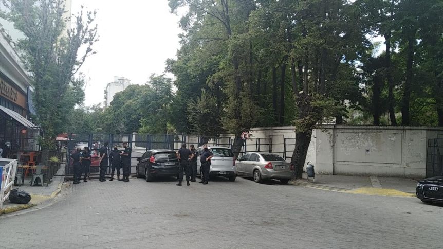 Dura advertencia de Seguridad ante un inminente reclamo policial