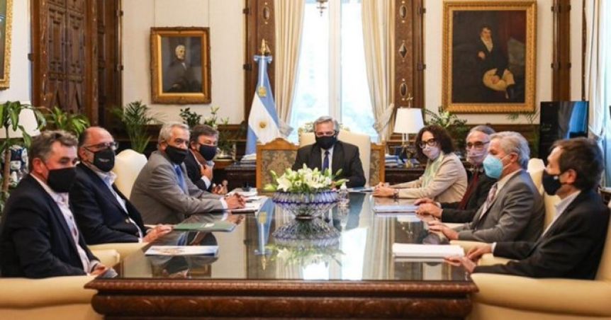 Promesa al campo: no habrá aumento de retenciones ni intervención en el mercado