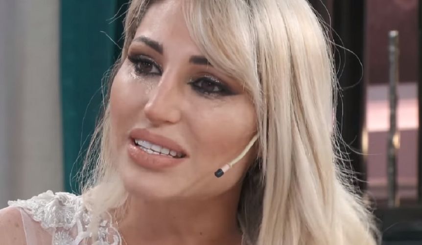 Vicky Xipolitakis y un pedido de corazón al juez que atiende su causa contra Javier Naselli