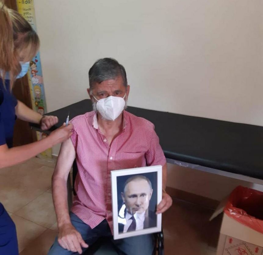 Tras ser tapa de diarios argentinos, “Chinchu” Gasparini llegó a las redes sociales oficiales de Putin