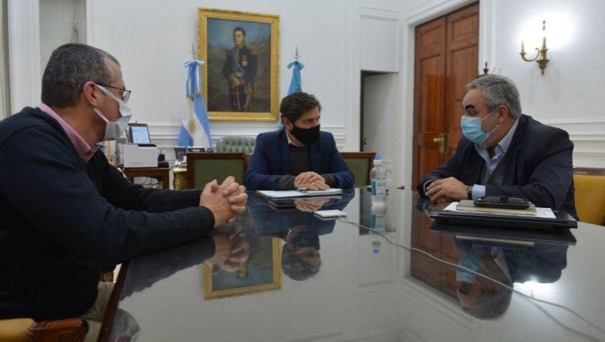 Gestión y política: en medio de los