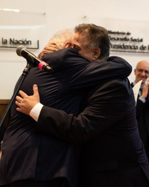 Reapareció Ginés y trajo alivio sobre la salud de Collia