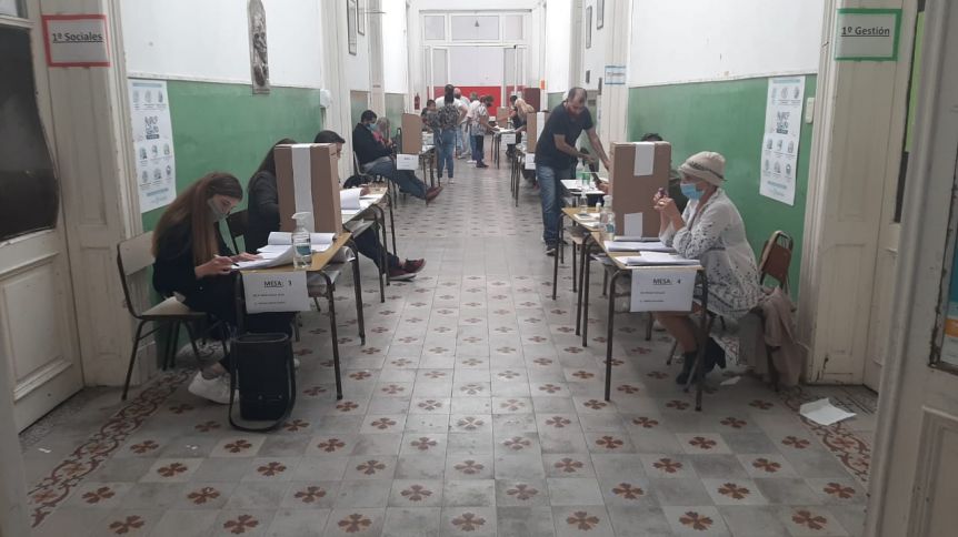 La Cuarta también dio su respaldo a Abad-Revilla