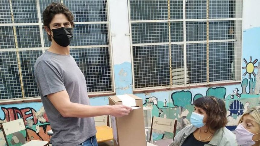 Lousteau pudo festejar y se alzó con el triunfo en la interna radical porteña