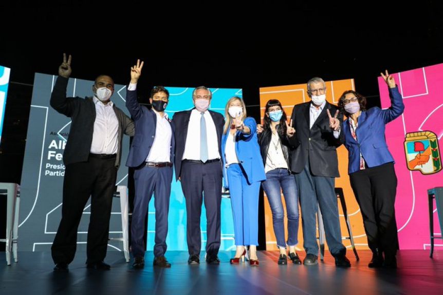 Nuevo PJ, críticas por zoom y Macri en pijama, las duras deficiones de Alberto Fernández