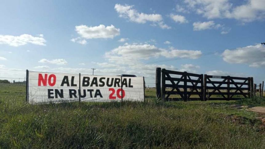 Vecinos de Chascomús cortan Ruta 2 por la instalación de un basural a cielo abierto