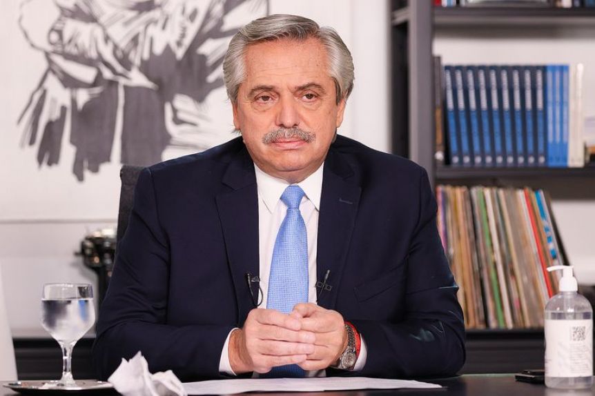Alberto se metió en la polémica por el