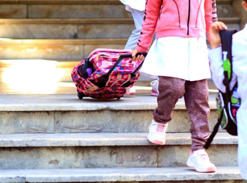 Qué variables estudiará el gobierno para el regreso a las aulas