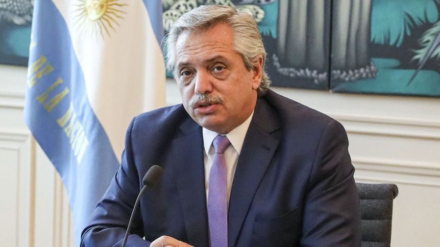 Al borde del colapso sanitario, Alberto Fernández arremetió contra la oposición