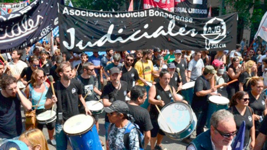 Segunda ola: los judiciales bonaerenses inician protesta contra la presencialidad