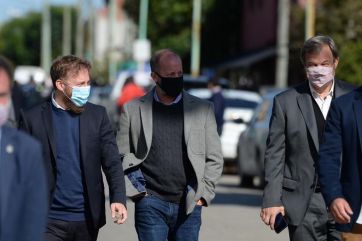 Primeros discursos en Ensenada: Crítica a la gestión de Cambiemos y pedido de unidad