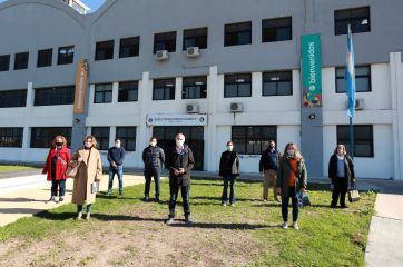 Junto a diputados nacionales, un intendente PRO insistió en la vuelta de las clases presenciales